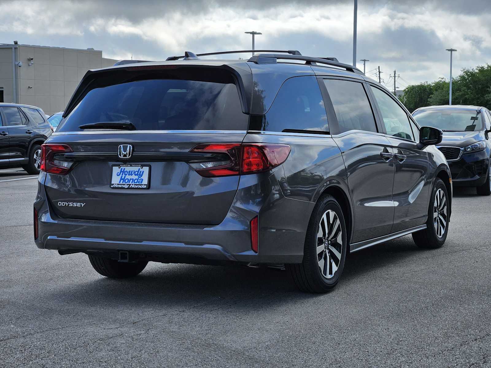 2026 Honda Odyssey EX-L Van Passenger, photo 4
