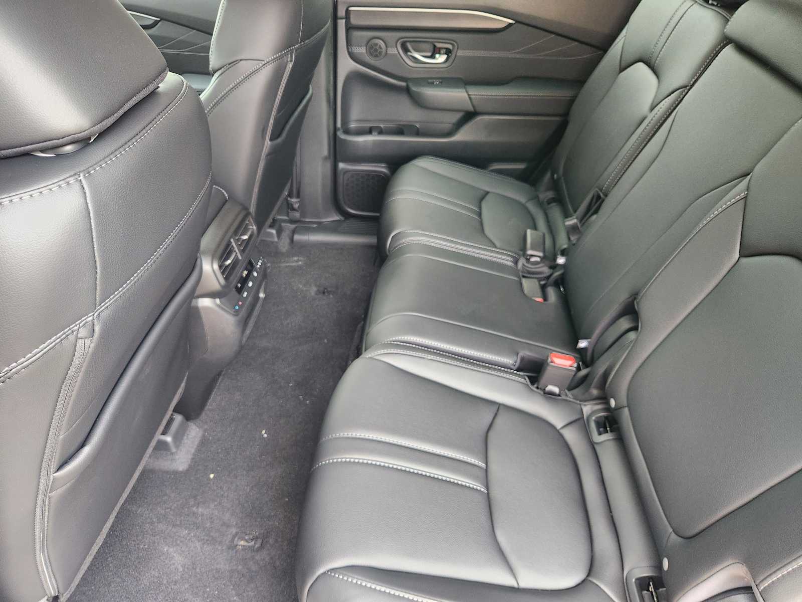 2026 Honda Pilot Touring S SUV, photo 22