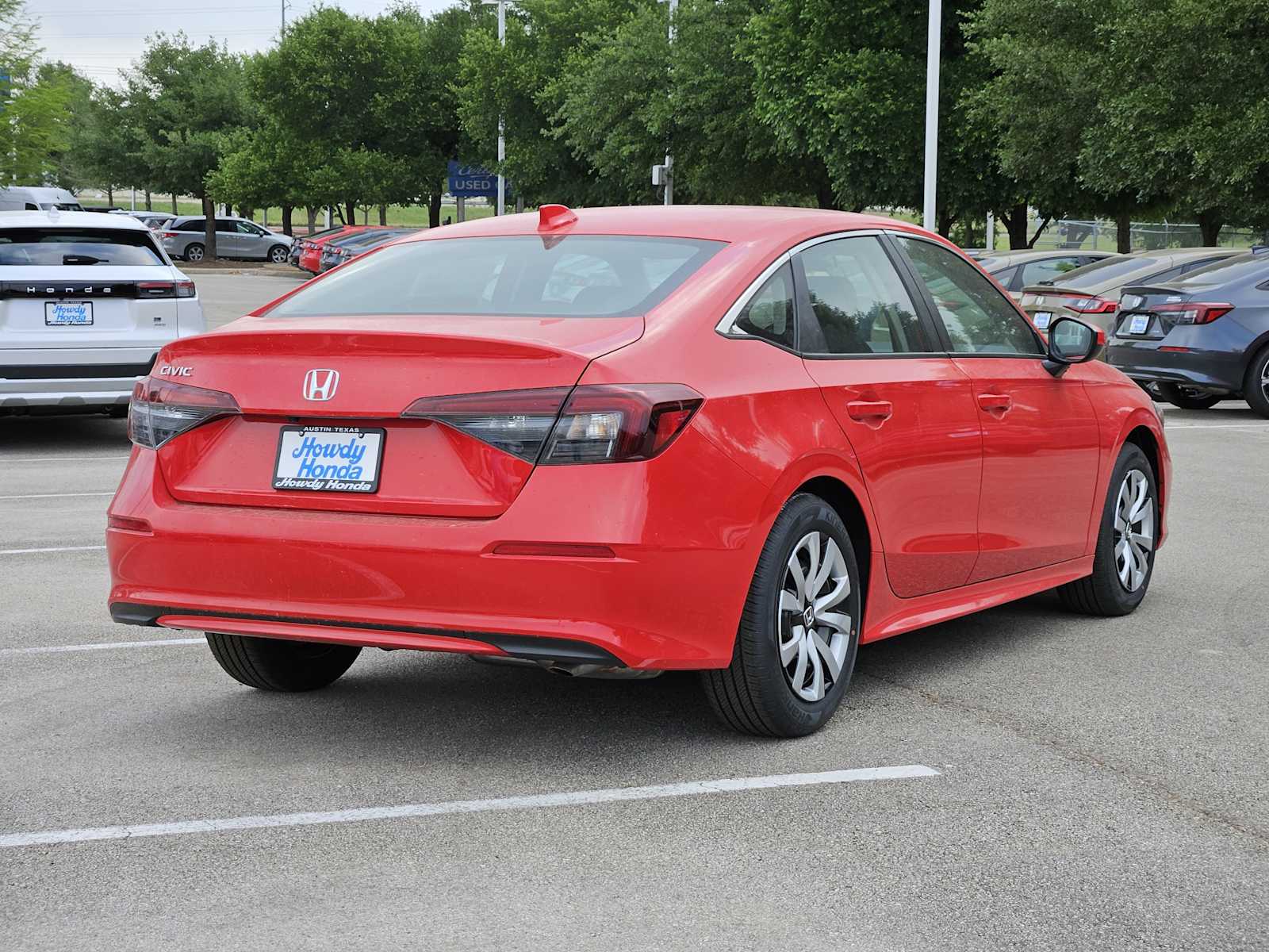 2026 Honda Civic LX Sedan, photo 6