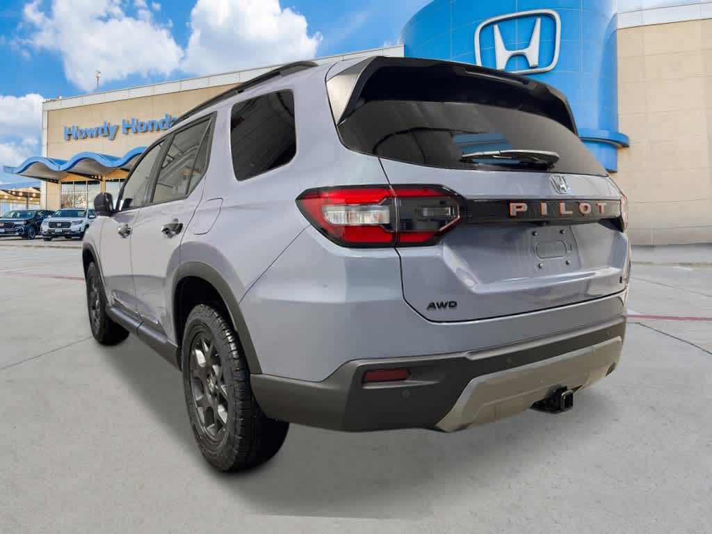 2026 Honda Pilot TrailSport SUV, photo 3