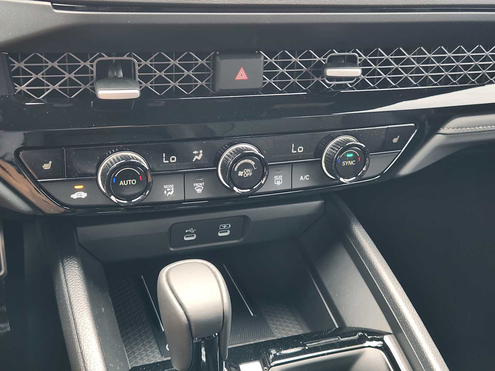 2026 Honda Accord Hybrid Sport-L Sedan, photo 15