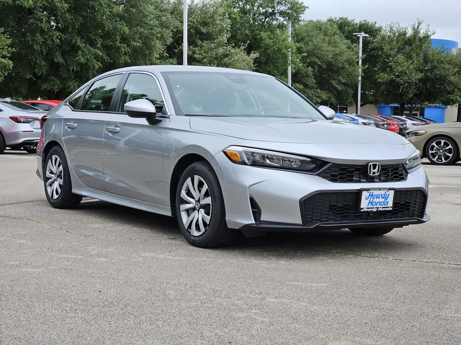 2026 Honda Civic LX Sedan, photo 3