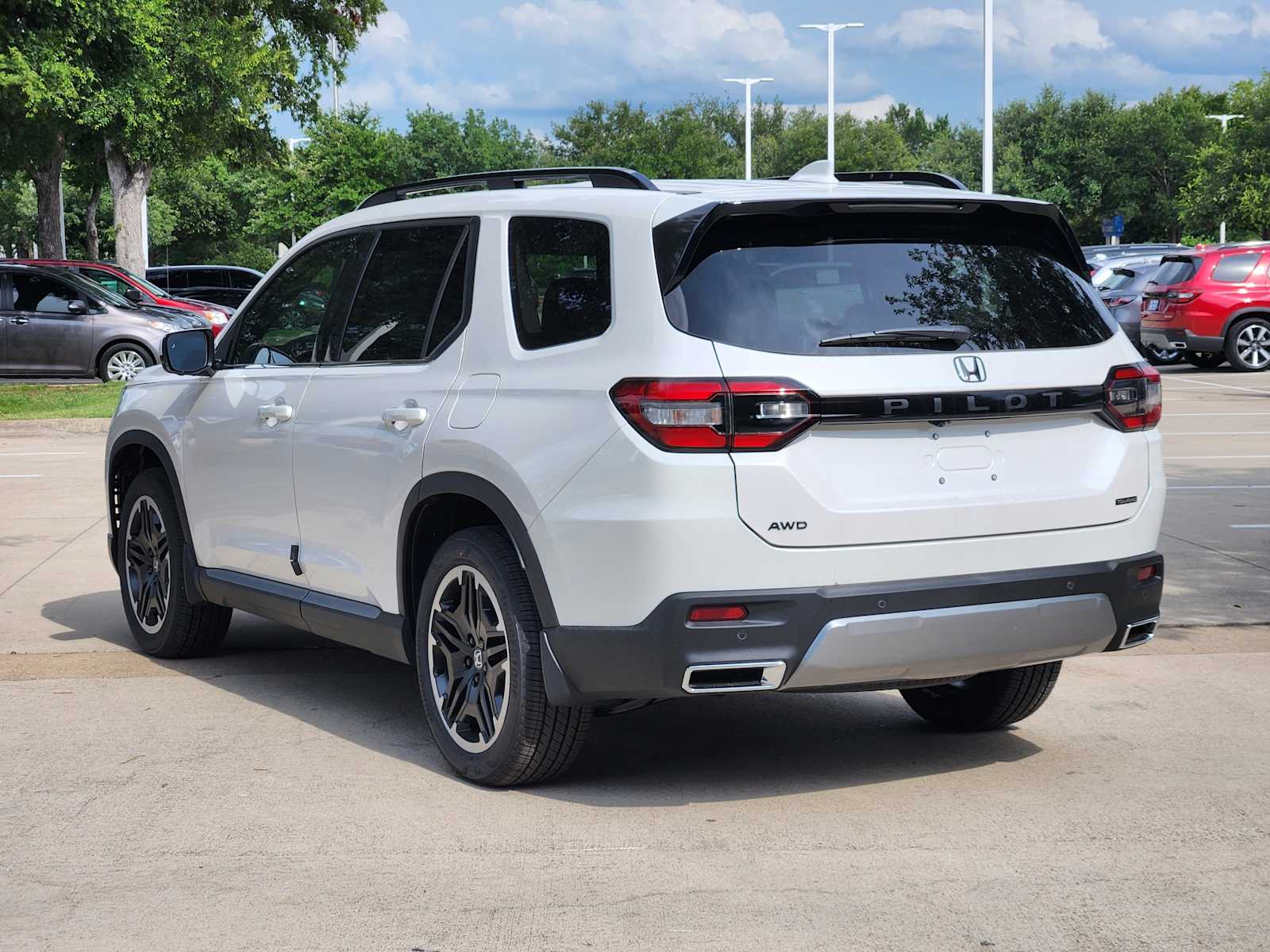 2026 Honda Pilot Touring S SUV, photo 3