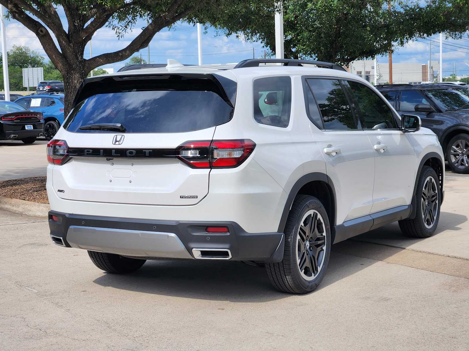 2026 Honda Pilot Touring S SUV, photo 4