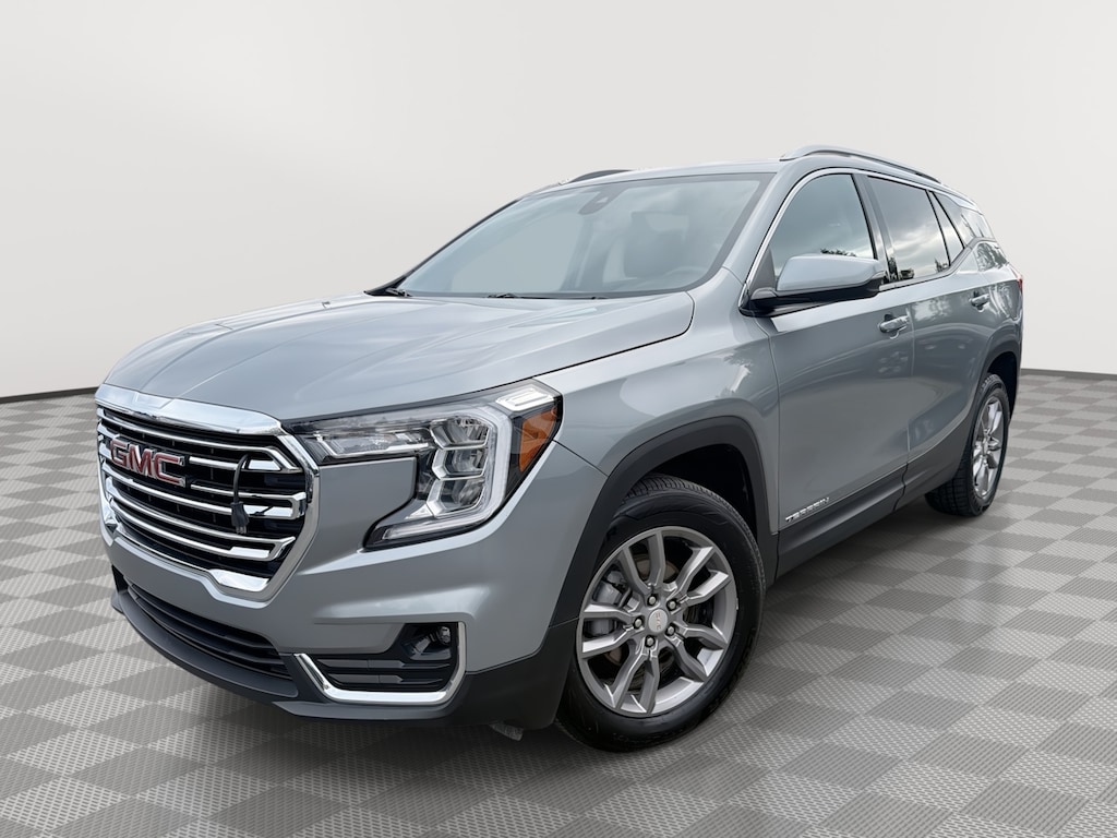 Used 2024 GMC Terrain SLT SUV