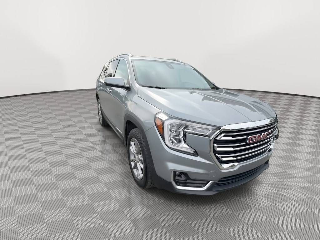 Used 2024 GMC Terrain SLT SUV