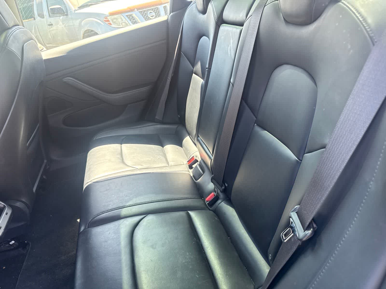 2018 Tesla Model 3 - Photo 13