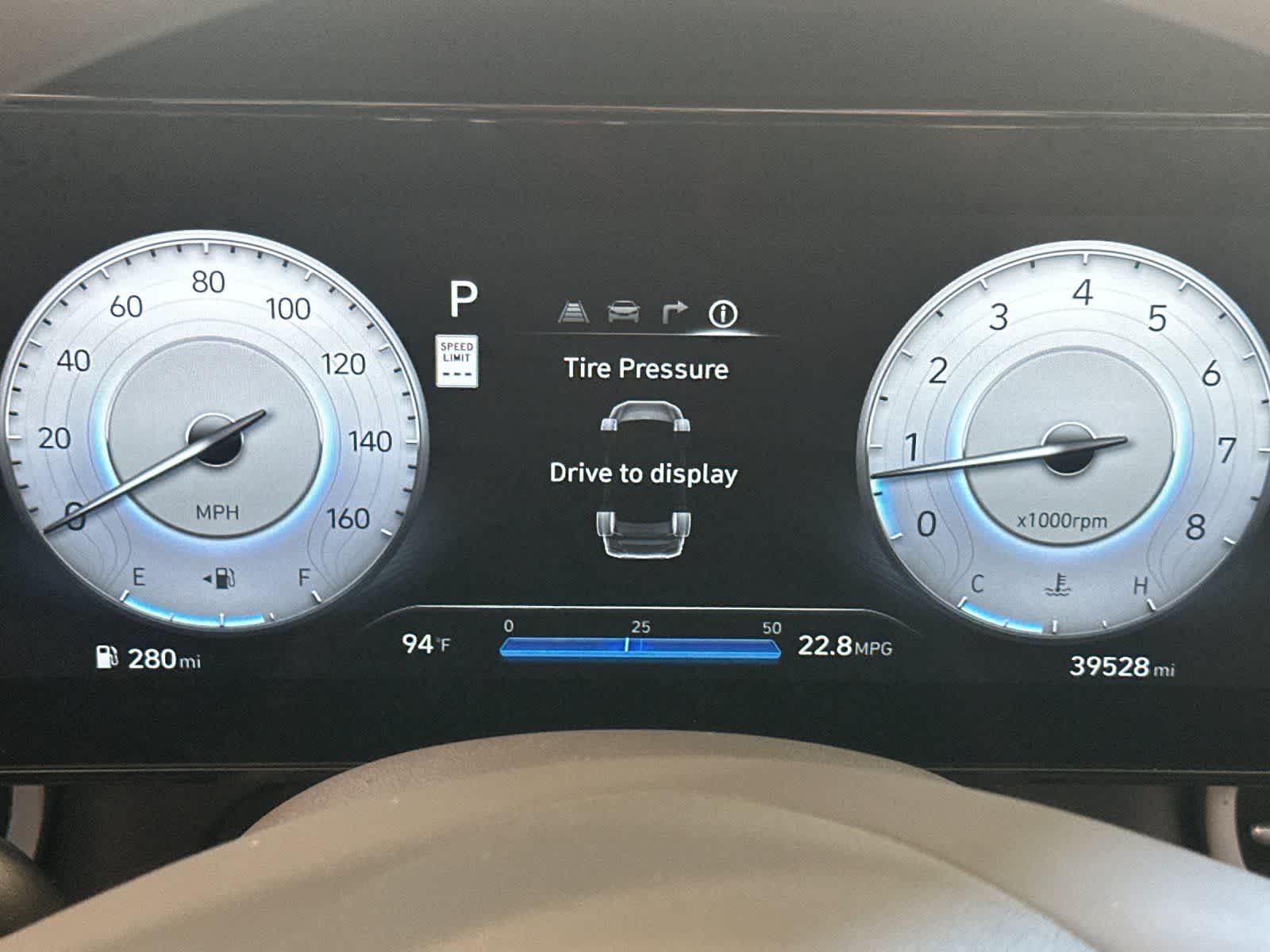 2024 Hyundai Elantra SEL - Photo 22