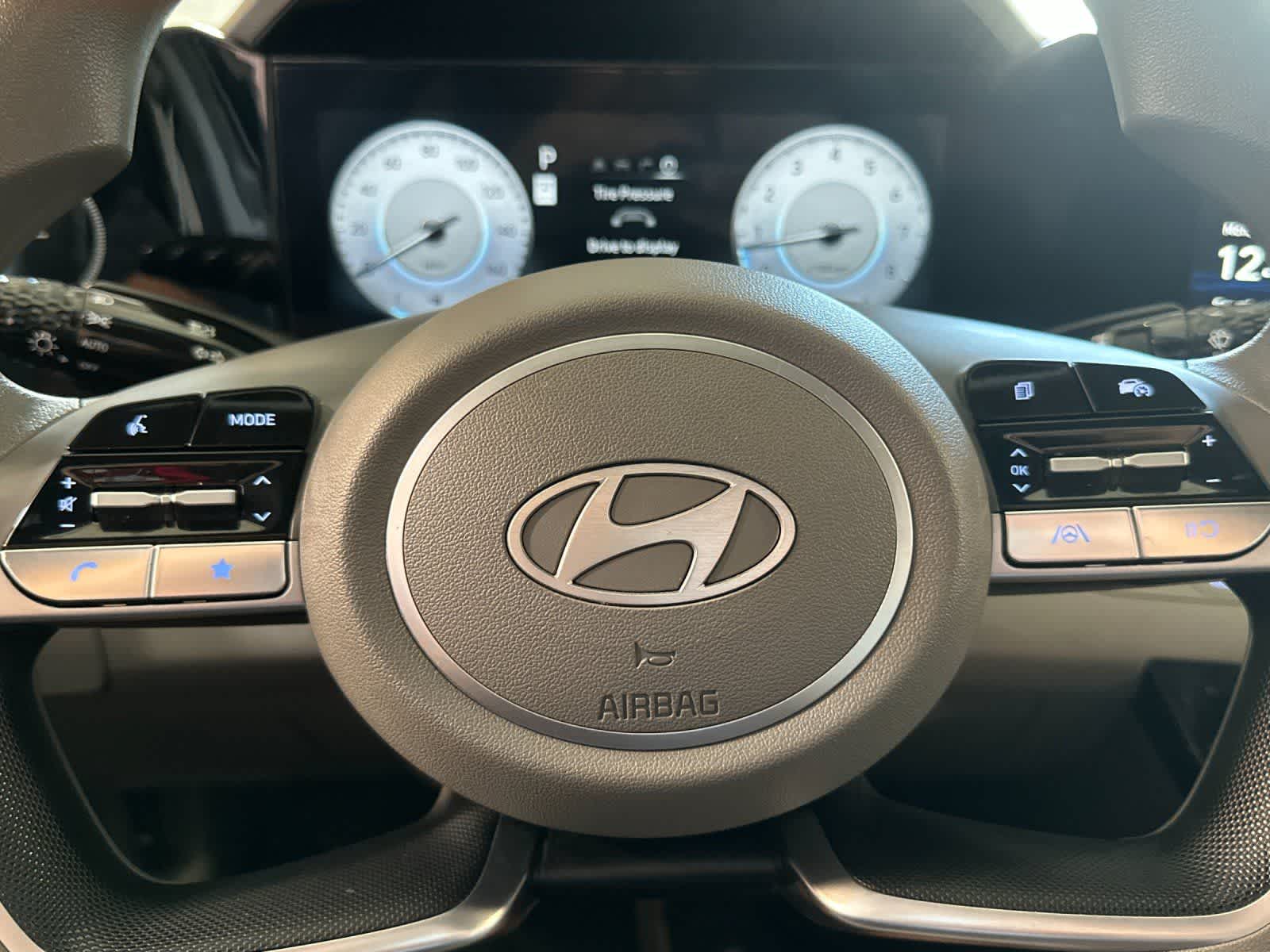 2024 Hyundai Elantra SEL - Photo 21