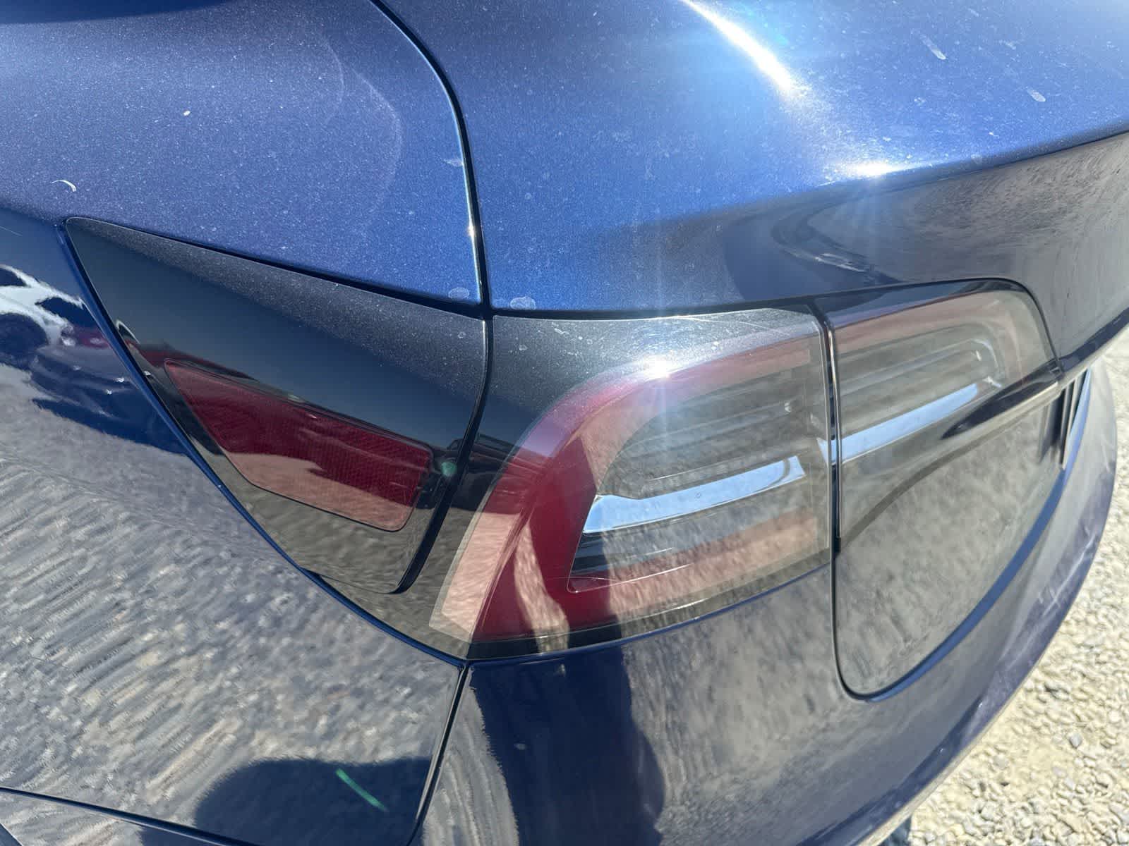 2018 Tesla Model 3 - Photo 11