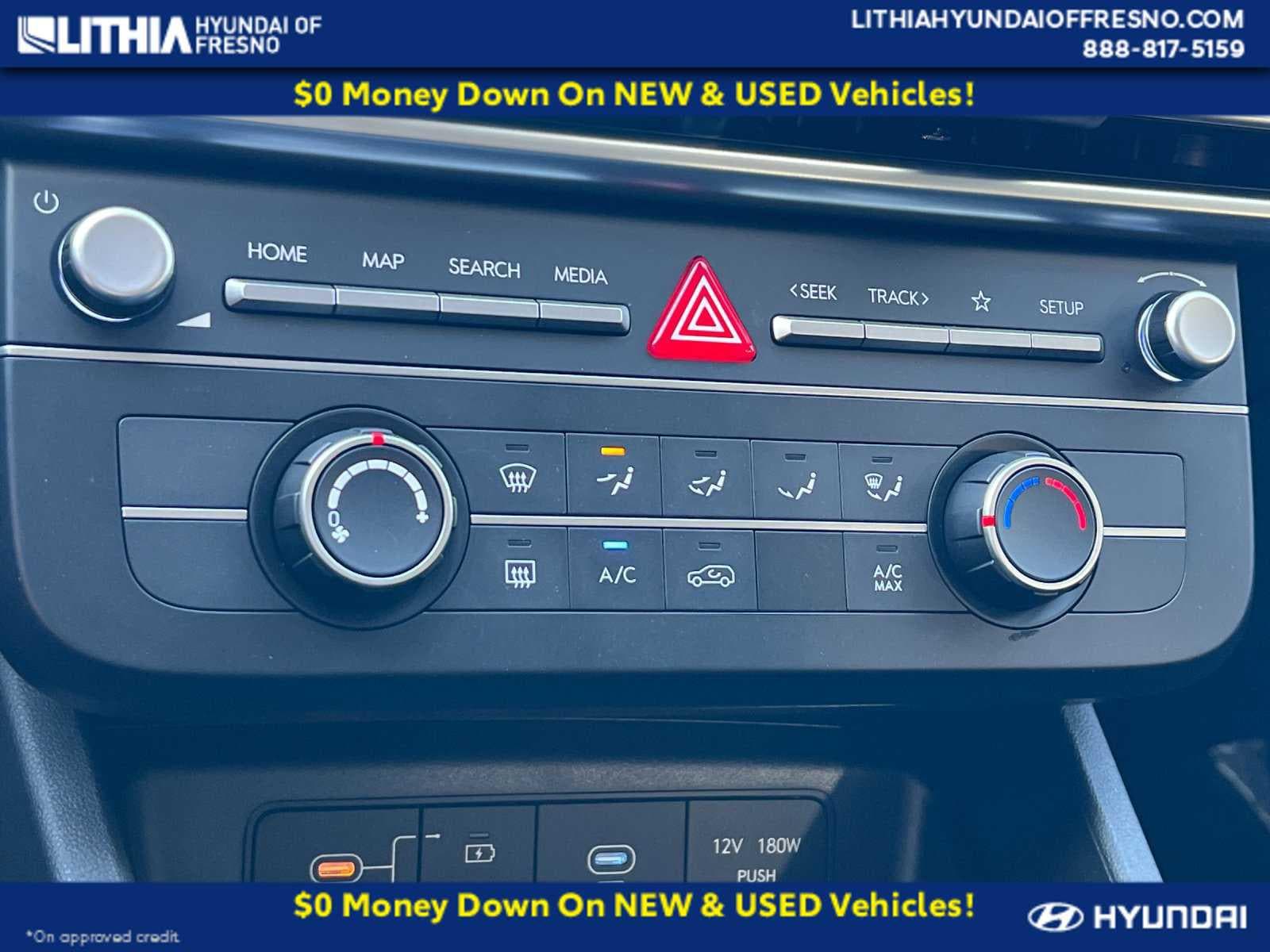2025 Hyundai Tucson SE - Photo 19