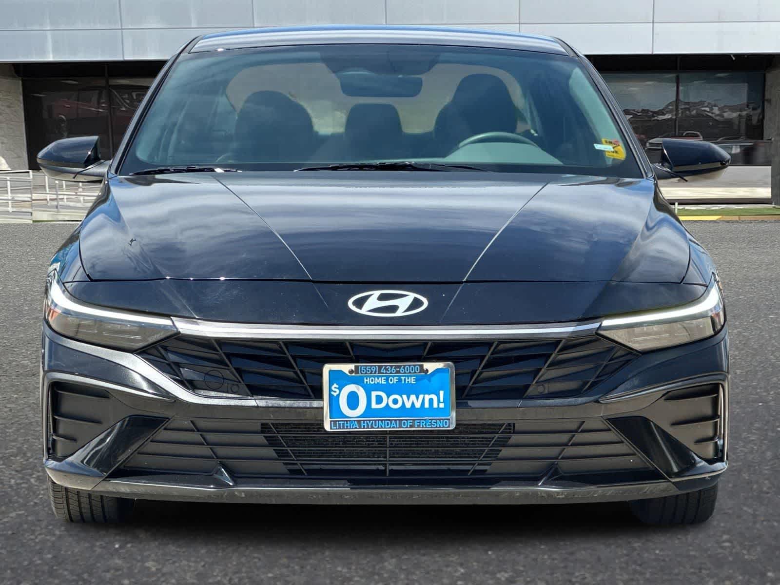 2024 Hyundai Elantra SEL - Photo 11