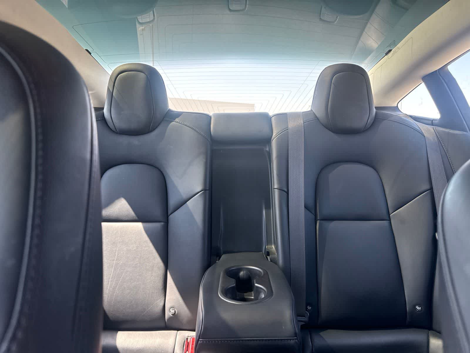 2018 Tesla Model 3 - Photo 18