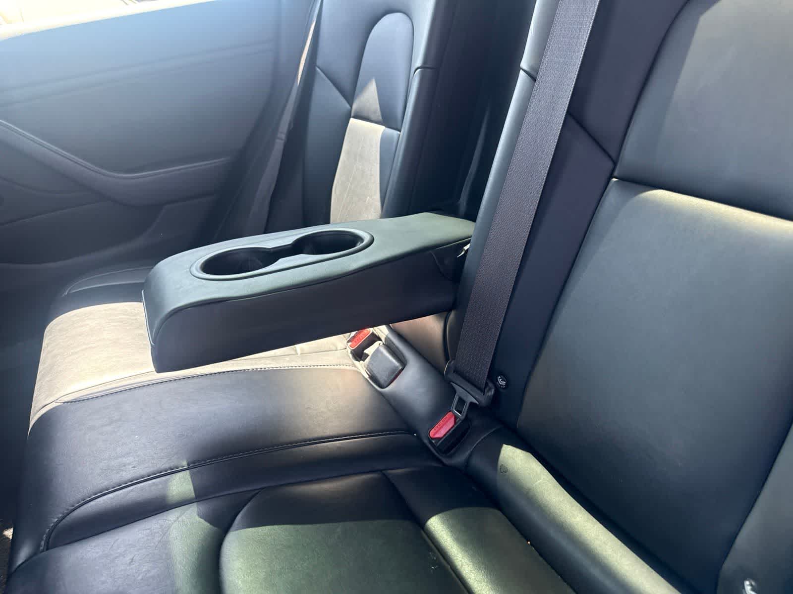 2018 Tesla Model 3 - Photo 14