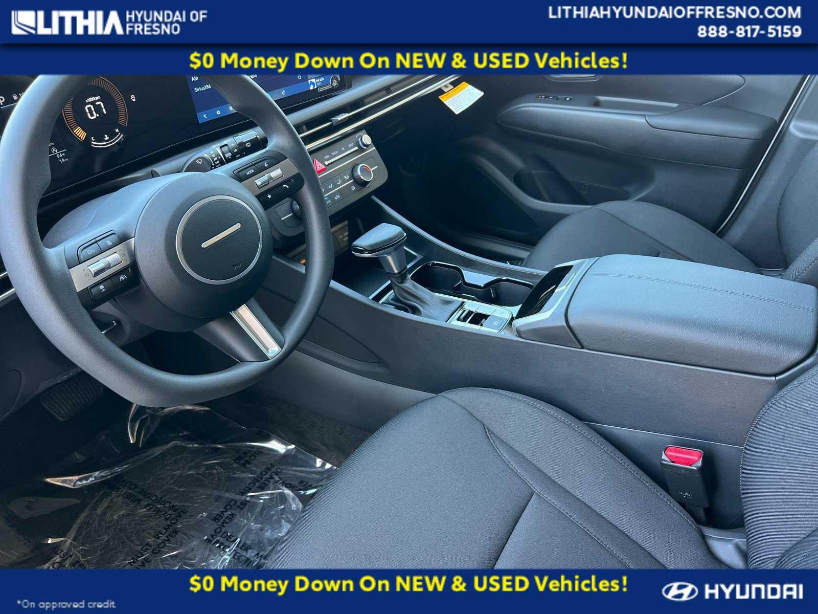 2025 Hyundai Tucson SE - Photo 11