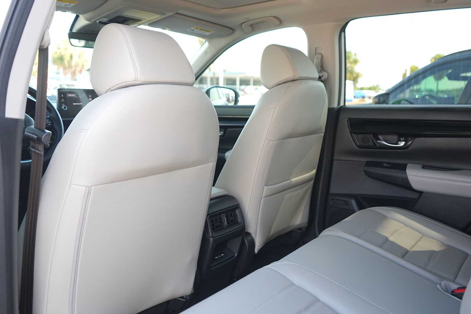 2026 Honda CR-V EX-L - Photo 13