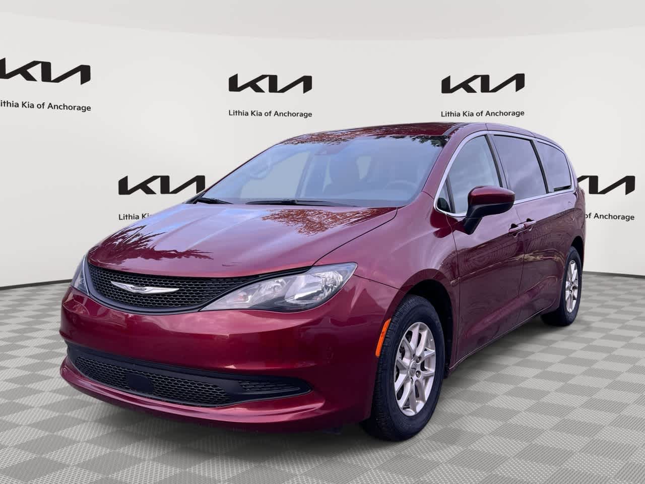 2023 Chrysler Voyager