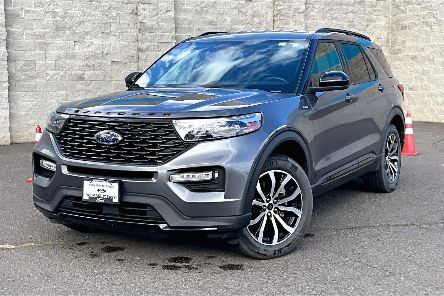 2022 Ford Explorer ST-LINE