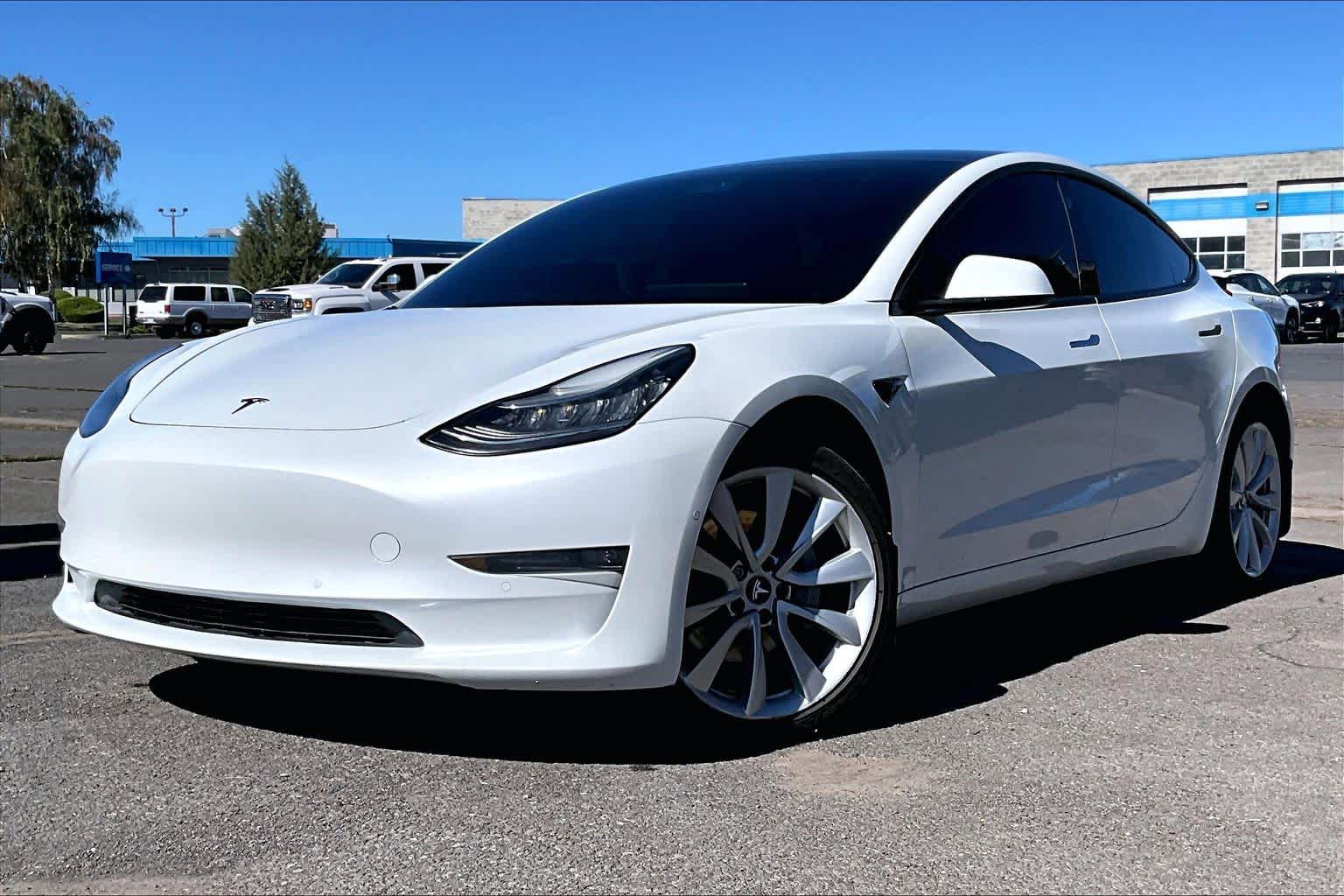 2020 Tesla Model 3 Base