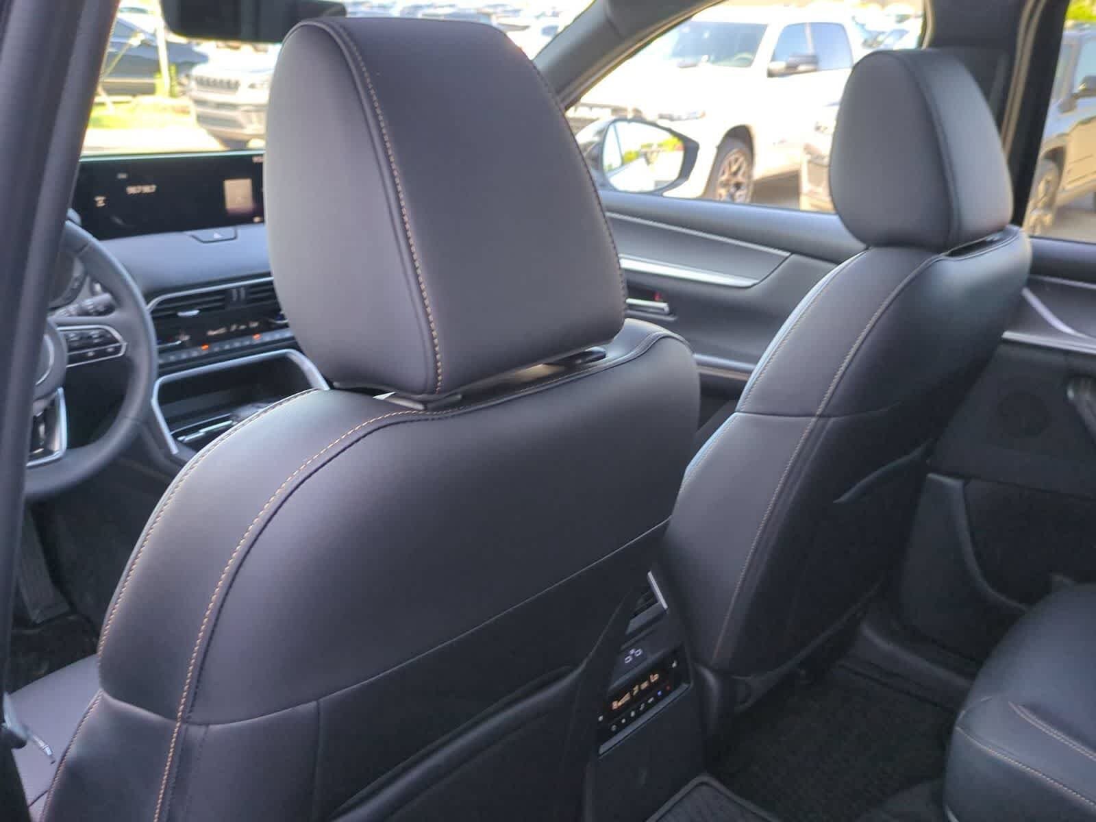 2026 Mazda CX-90 Premium Sport Package - Photo 17