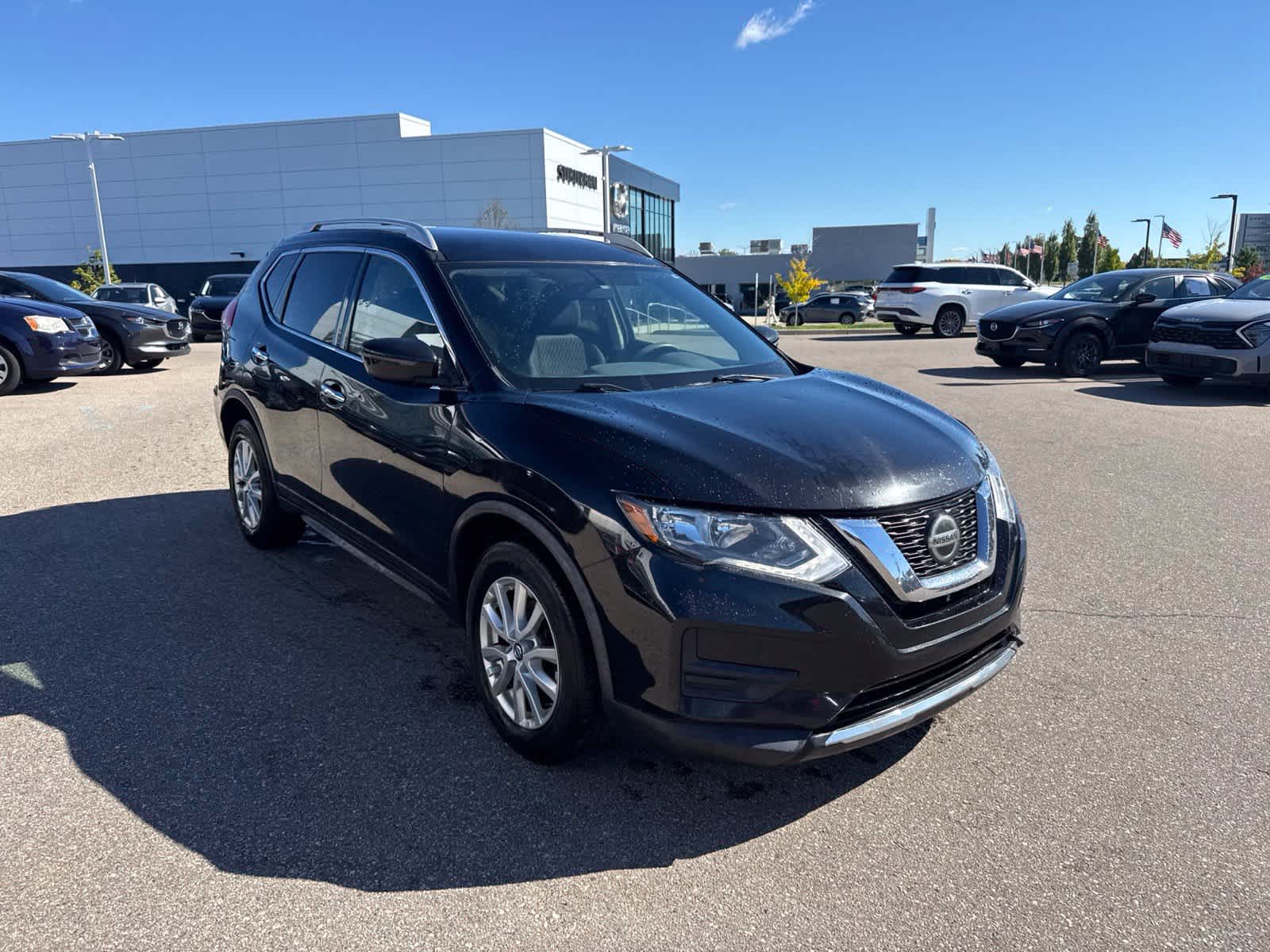 Used 2017 Nissan Rogue SV SUV