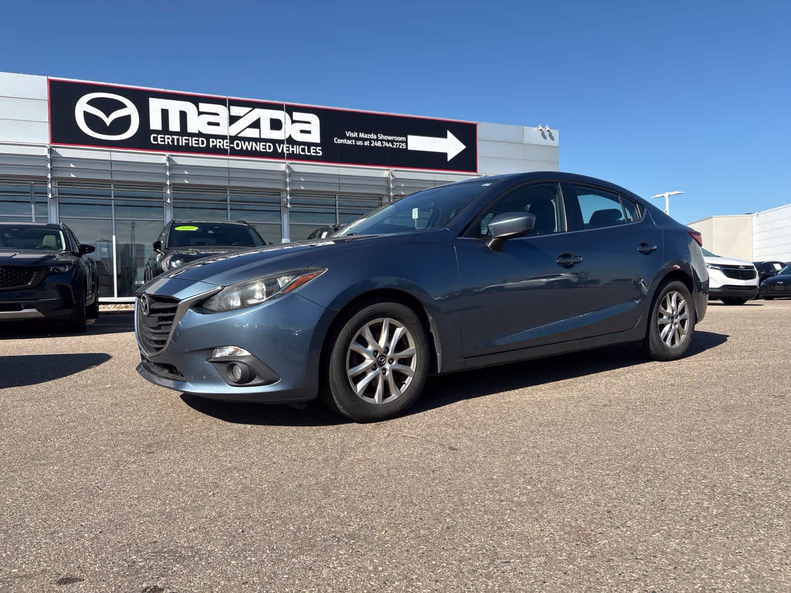  Mazda Mazda3