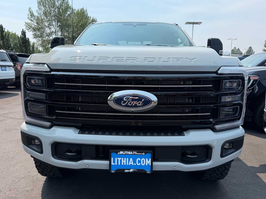 New 2026 Ford F-250 Platinum Truck Crew Cab