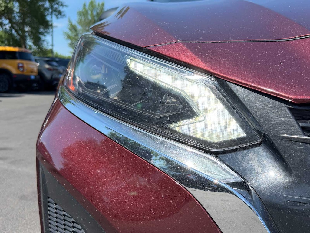 Used 2025 Nissan Altima SV Sedan
