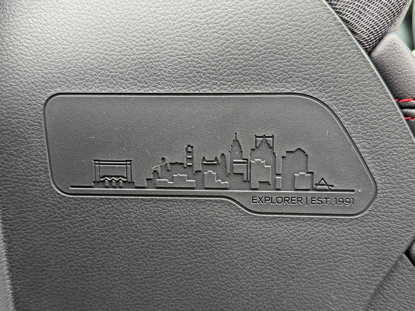 2026 Ford Explorer ST - Photo 11
