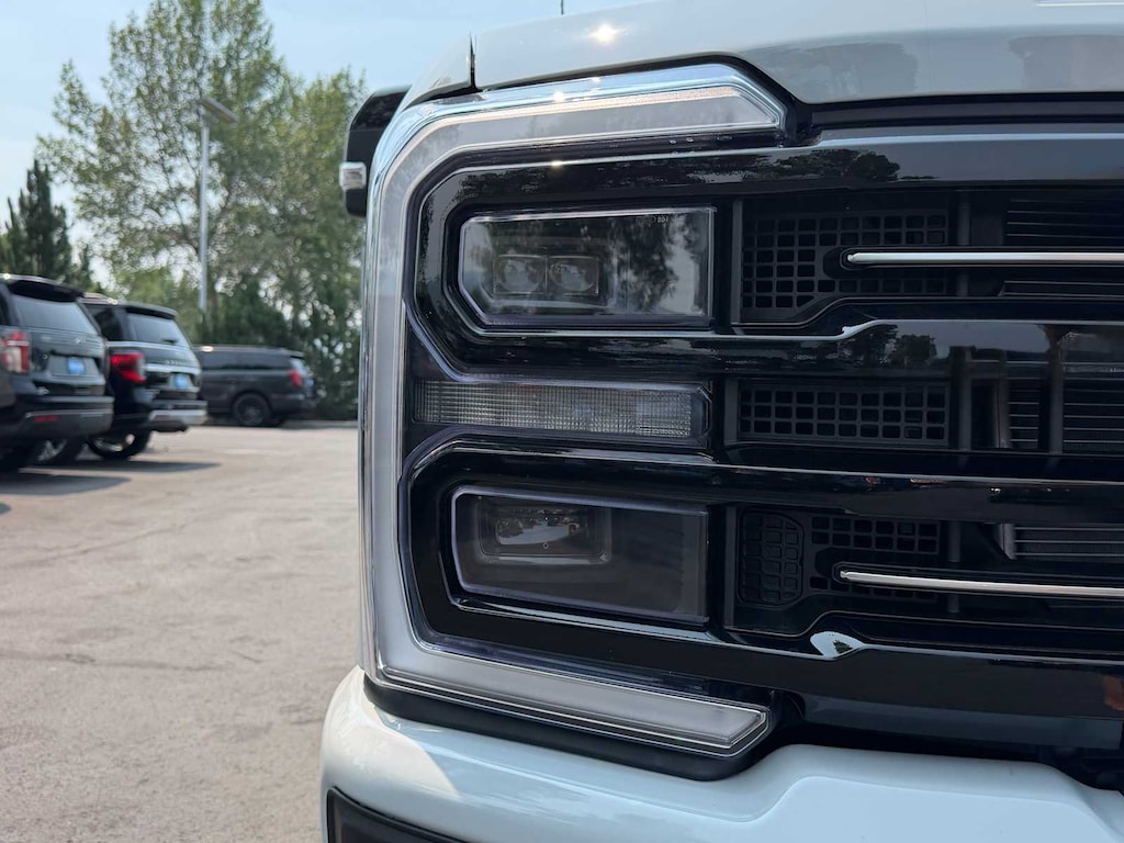 New 2026 Ford F-250 Platinum Truck Crew Cab