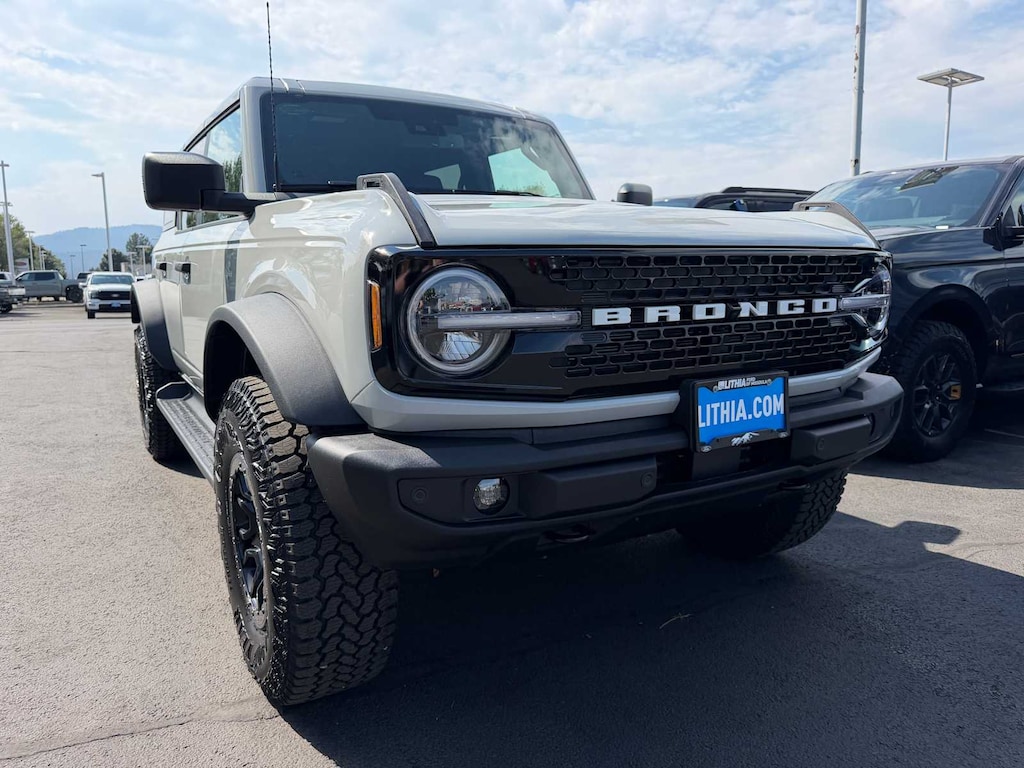 New 2026 Ford Bronco Outer Banks SUV