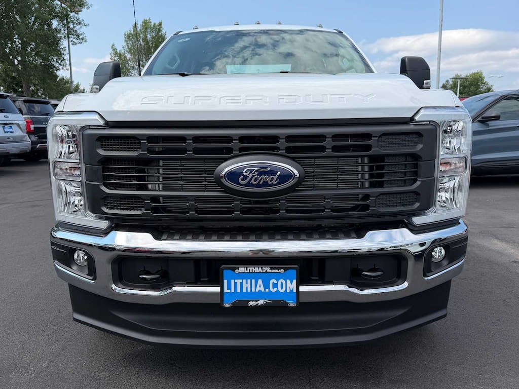 New 2026 Ford F-350 XL Truck Crew Cab
