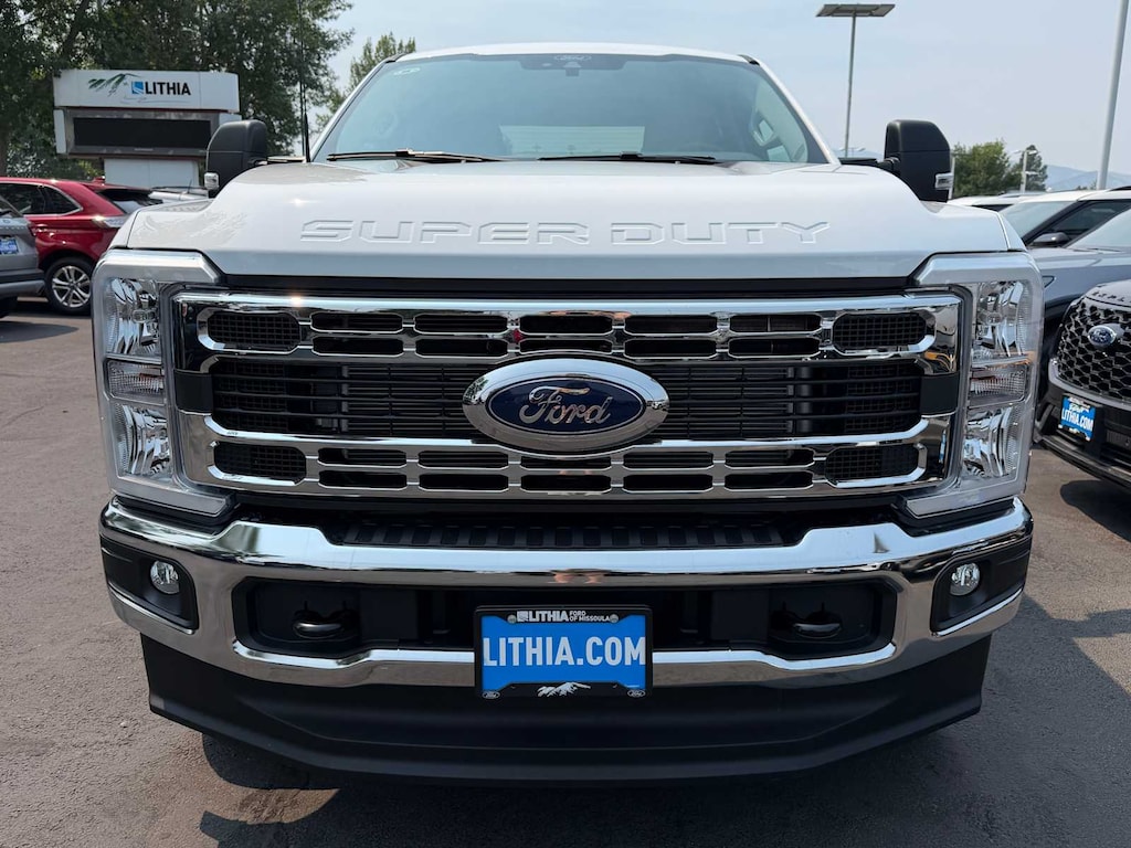 New 2026 Ford F-250 XLT Truck Crew Cab