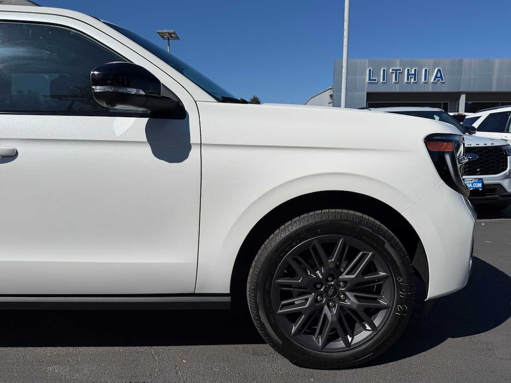 New 2027 Ford Expedition Platinum SUV
