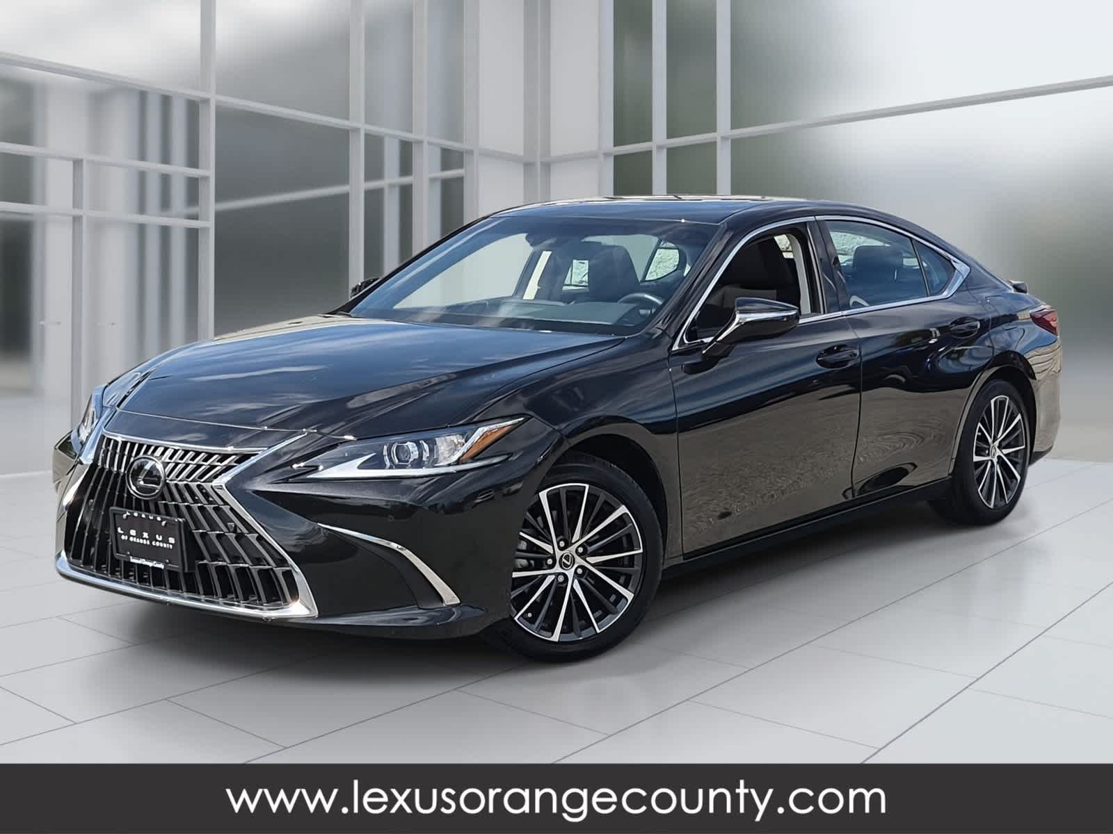 2025 Lexus ES