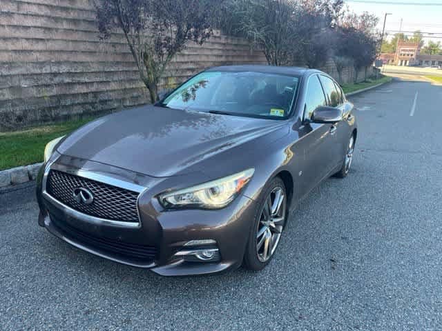 2015 INFINITI Q50