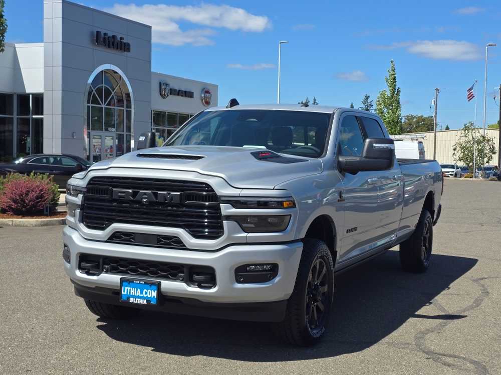 2026 RAM 3500 Pickup Laramie
