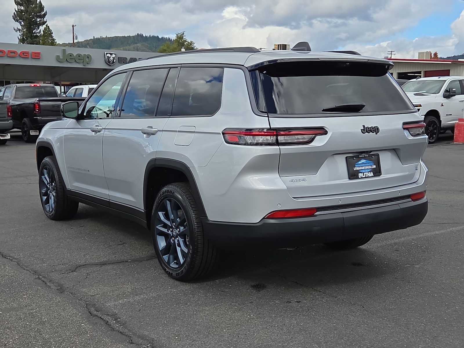 New 2026 Jeep Grand Cherokee Sport Utility L 85TH ANNIVERSARY