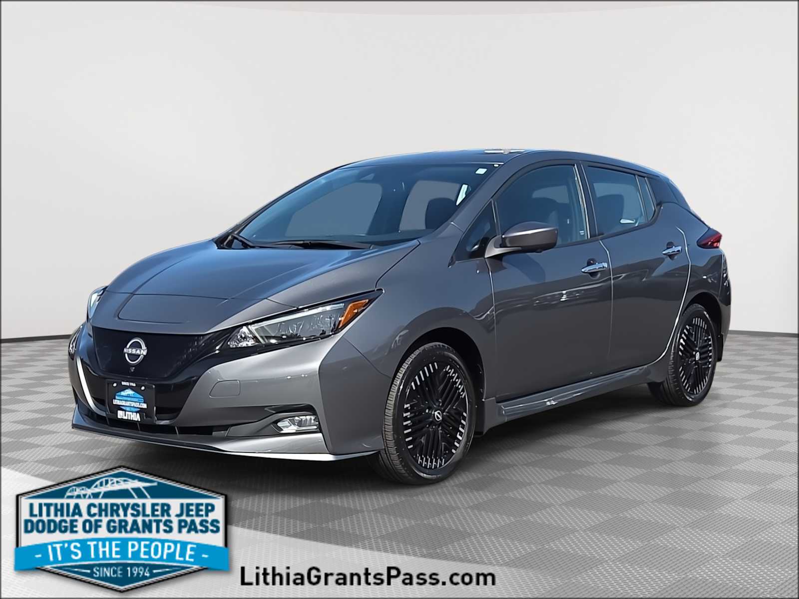 2024 Nissan Leaf