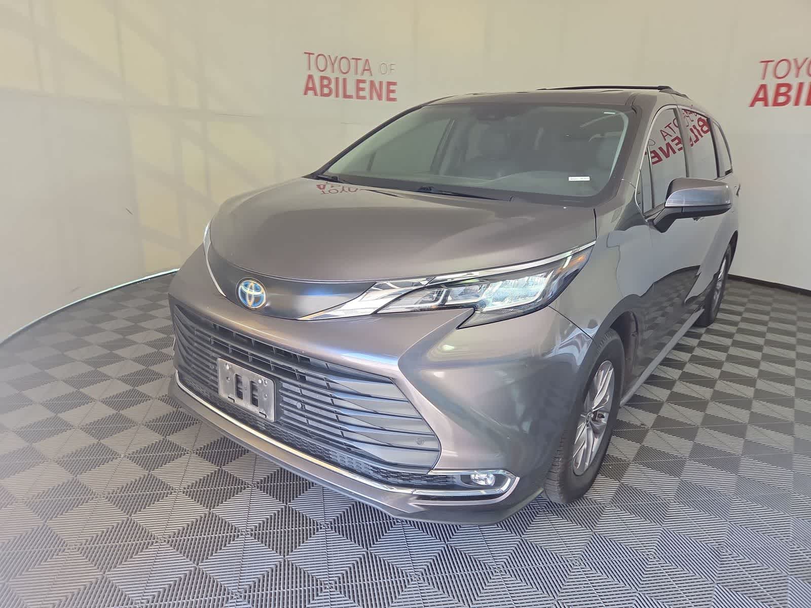 2023 Toyota Sienna