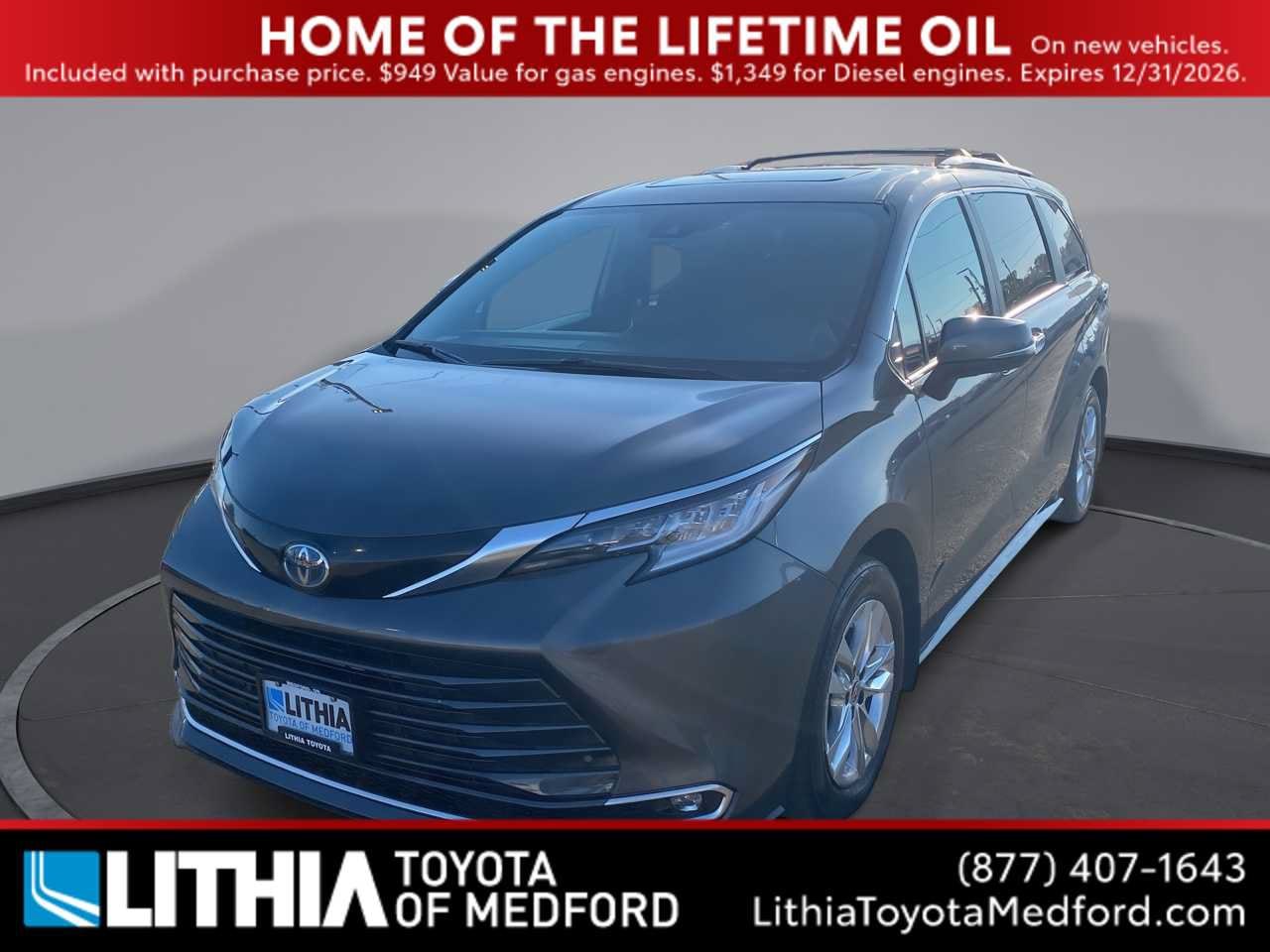 2025 Toyota Sienna Mini-van, Passenger 