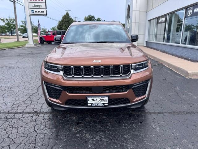 New 2026 Jeep Grand Cherokee L LIMITED 4X4 Sport Utility