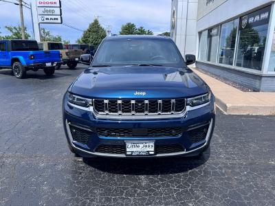 New 2026 Jeep Grand Cherokee L LIMITED 4X4 Sport Utility
