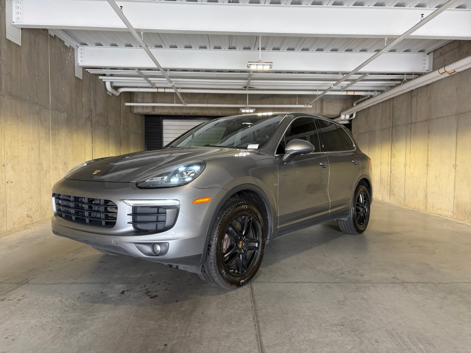 2016 Porsche Cayenne Base