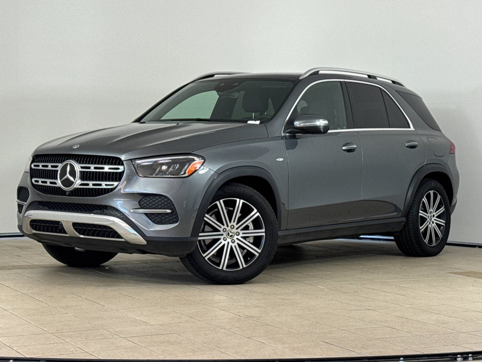 2025 Mercedes-Benz GLE 450e