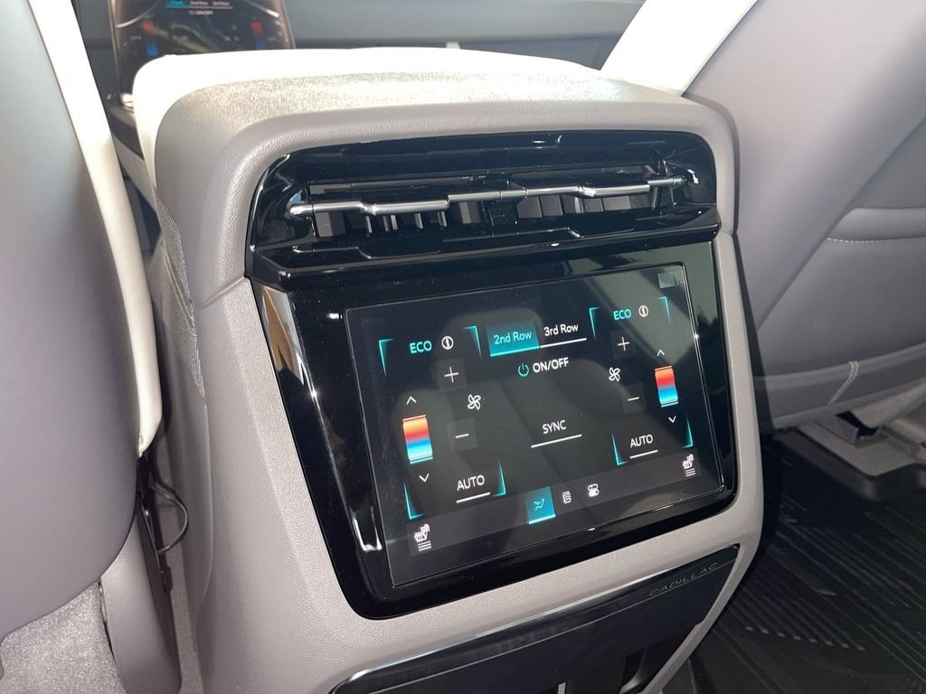 2026 Cadillac Escalade IQ Luxury - Photo 39