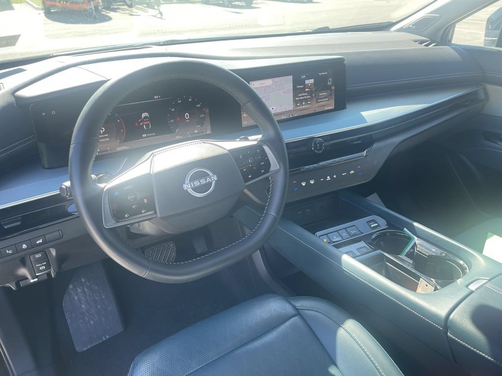 2025 Nissan Murano Platinum - Photo 18
