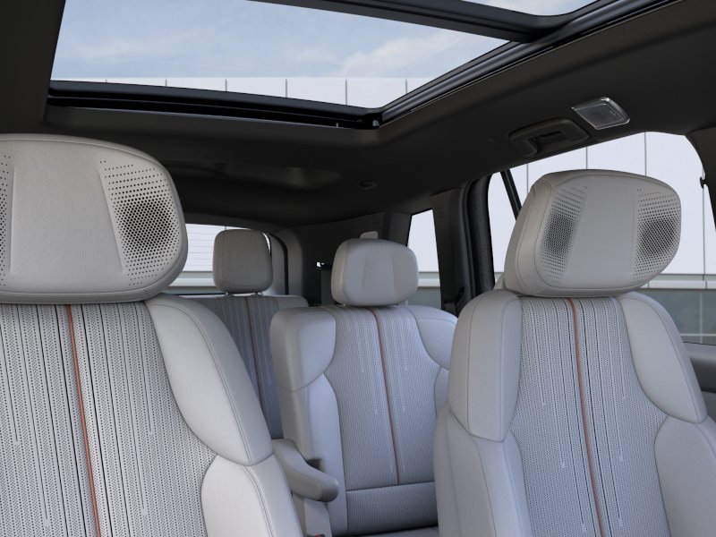 2027 Cadillac VISTIQ Sport - Photo 24