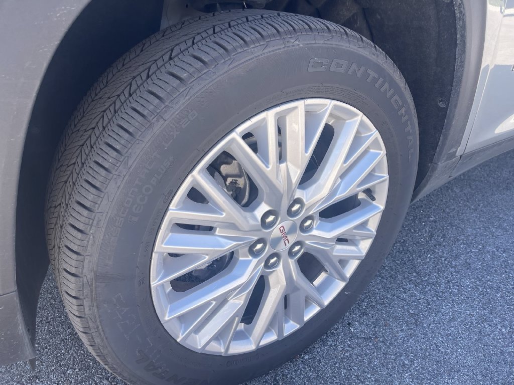 Used 2026 GMC Acadia Elevation SUV