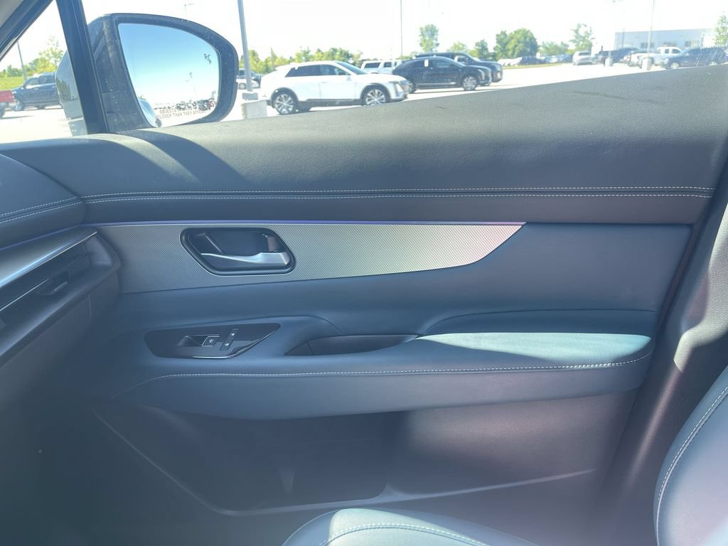 2025 Nissan Murano Platinum - Photo 32